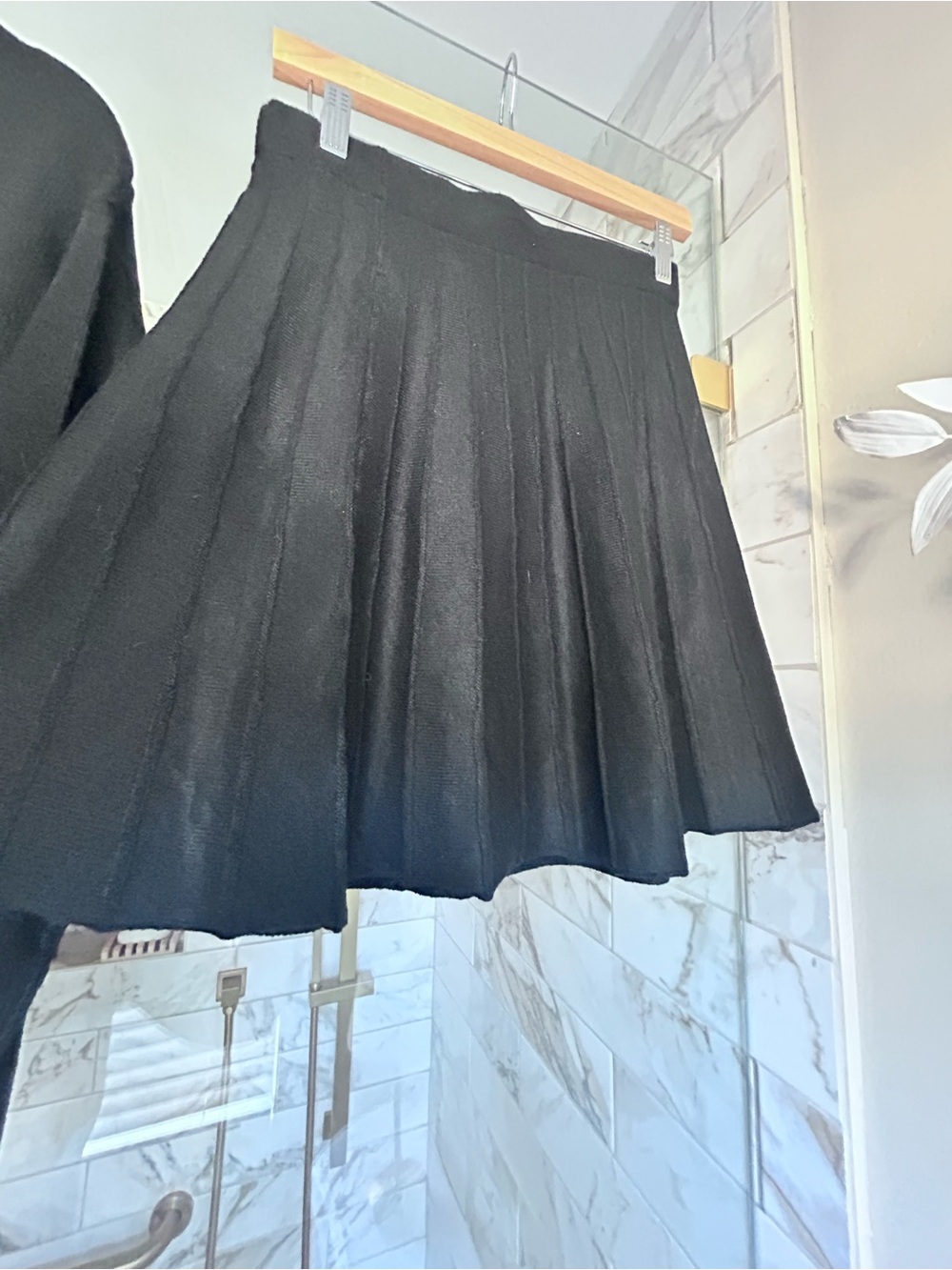 NWT 2 piece Knit skirt Set - Picture 5 of 10